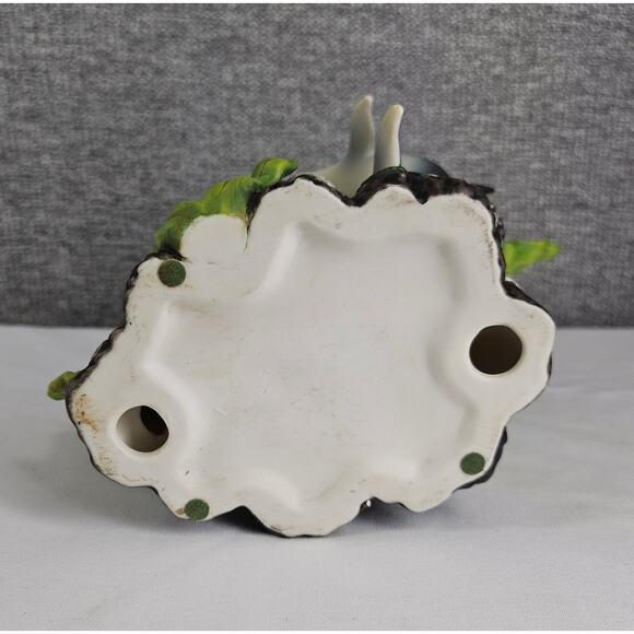 VINTAGE UNISEX MULTICOLOR THREE DOLPHINS CLAM SHELL FIGURINE - 6.75" - Picture 4 of 6